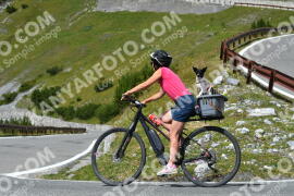 Fotó #4055624 | 24-08-2023 14:05 | Passo Dello Stelvio - Vízesés kanyar Bicajosok