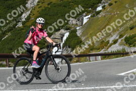 Photo #4305544 | 26-09-2023 11:57 | Passo Dello Stelvio - Waterfall curve BICYCLES