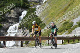 Photo #2691029 | 20-08-2022 15:10 | Passo Dello Stelvio - Waterfall curve BICYCLES