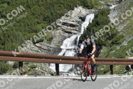 Photo #3497622 | 16-07-2023 10:05 | Passo Dello Stelvio - Waterfall curve BICYCLES