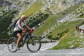Photo #2684003 | 17-08-2022 15:00 | Passo Dello Stelvio - Waterfall curve BICYCLES