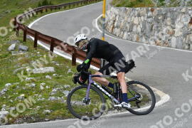 Photo #2458377 | 31-07-2022 15:18 | Passo Dello Stelvio - Waterfall curve BICYCLES