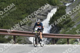 Photo #3443700 | 14-07-2023 10:09 | Passo Dello Stelvio - Waterfall curve BICYCLES