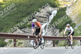Photo #2370801 | 22-07-2022 12:43 | Passo Dello Stelvio - Waterfall curve BICYCLES