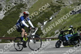 Photo #3171398 | 19-06-2023 10:17 | Passo Dello Stelvio - Waterfall curve BICYCLES