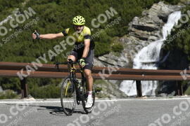 Photo #3225588 | 25-06-2023 09:59 | Passo Dello Stelvio - Waterfall curve BICYCLES