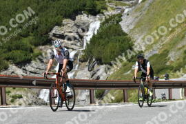 Photo #2667985 | 16-08-2022 12:59 | Passo Dello Stelvio - Waterfall curve BICYCLES