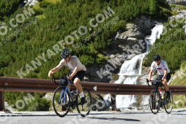 Photo #2701640 | 21-08-2022 15:07 | Passo Dello Stelvio - Waterfall curve BICYCLES