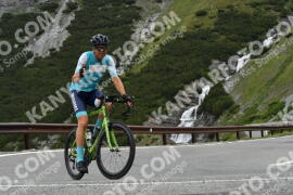 Photo #2173912 | 21-06-2022 11:37 | Passo Dello Stelvio - Waterfall curve BICYCLES