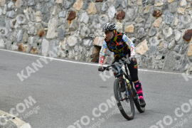 Photo #2419215 | 27-07-2022 14:35 | Passo Dello Stelvio - Waterfall curve BICYCLES