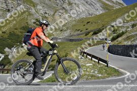 Photo #2739212 | 25-08-2022 10:56 | Passo Dello Stelvio - Waterfall curve BICYCLES