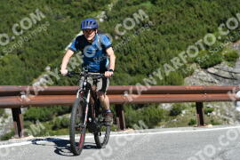 Photo #2183745 | 25-06-2022 09:42 | Passo Dello Stelvio - Waterfall curve BICYCLES