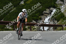 Photo #3885588 | 14-08-2023 13:26 | Passo Dello Stelvio - Waterfall curve BICYCLES