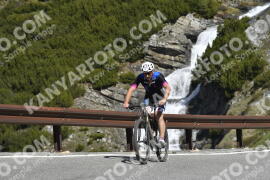 Photo #3063054 | 09-06-2023 10:16 | Passo Dello Stelvio - Waterfall curve BICYCLES