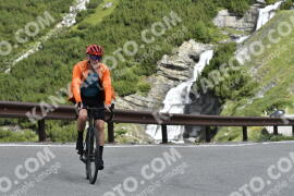 Photo #3554128 | 22-07-2023 09:46 | Passo Dello Stelvio - Waterfall curve BICYCLES