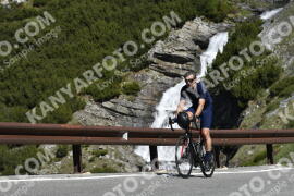 Photo #2113460 | 10-06-2022 10:27 | Passo Dello Stelvio - Waterfall curve BICYCLES