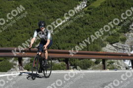 Photo #3535597 | 18-07-2023 09:53 | Passo Dello Stelvio - Waterfall curve BICYCLES