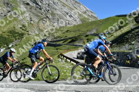 Foto #2216141 | 02-07-2022 09:41 | Passo Dello Stelvio - Waterfall Kehre BICYCLES