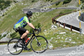 Photo #2369856 | 22-07-2022 11:50 | Passo Dello Stelvio - Waterfall curve BICYCLES