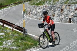 Photo #2159941 | 19-06-2022 13:11 | Passo Dello Stelvio - Waterfall curve BICYCLES