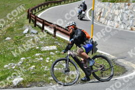 Photo #2303426 | 14-07-2022 14:32 | Passo Dello Stelvio - Waterfall curve BICYCLES