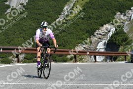 Photo #2380825 | 24-07-2022 09:59 | Passo Dello Stelvio - Waterfall curve BICYCLES