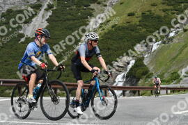 Photo #2173420 | 21-06-2022 10:27 | Passo Dello Stelvio - Waterfall curve BICYCLES