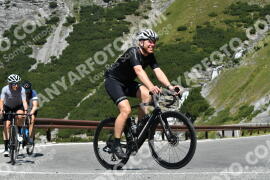 Photo #2369496 | 22-07-2022 11:15 | Passo Dello Stelvio - Waterfall curve BICYCLES