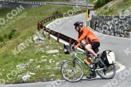 Photo #2432615 | 29-07-2022 12:08 | Passo Dello Stelvio - Waterfall curve BICYCLES