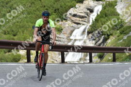 Photo #2410142 | 26-07-2022 11:32 | Passo Dello Stelvio - Waterfall curve BICYCLES