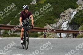 Photo #2680826 | 17-08-2022 10:15 | Passo Dello Stelvio - Waterfall curve BICYCLES
