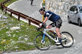 Photo #2204496 | 27-06-2022 14:10 | Passo Dello Stelvio - Waterfall curve BICYCLES