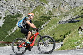Photo #2319436 | 16-07-2022 10:37 | Passo Dello Stelvio - Waterfall curve BICYCLES
