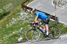 Photo #2204315 | 27-06-2022 13:10 | Passo Dello Stelvio - Waterfall curve BICYCLES