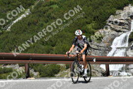 Photo #2176502 | 23-06-2022 11:38 | Passo Dello Stelvio - Waterfall curve BICYCLES