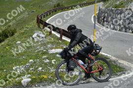 Photo #3172788 | 19-06-2023 12:09 | Passo Dello Stelvio - Waterfall curve BICYCLES