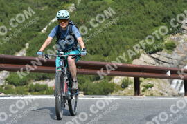 Photo #2363309 | 21-07-2022 10:42 | Passo Dello Stelvio - Waterfall curve BICYCLES
