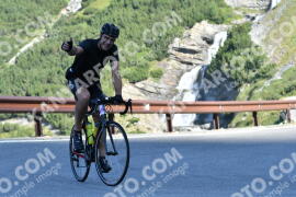 Photo #2397537 | 25-07-2022 09:30 | Passo Dello Stelvio - Waterfall curve BICYCLES