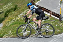 Photo #2400953 | 25-07-2022 13:10 | Passo Dello Stelvio - Waterfall curve BICYCLES