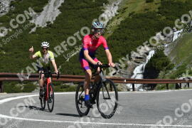Photo #2145412 | 18-06-2022 09:57 | Passo Dello Stelvio - Waterfall curve BICYCLES