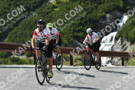 Photo #2161153 | 19-06-2022 16:11 | Passo Dello Stelvio - Waterfall curve BICYCLES