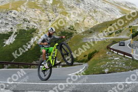 Photo #4281536 | 17-09-2023 11:46 | Passo Dello Stelvio - Waterfall curve BICYCLES