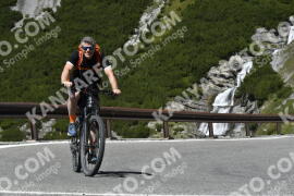 Photo #3820565 | 11-08-2023 12:28 | Passo Dello Stelvio - Waterfall curve BICYCLES
