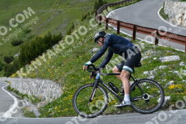 Photo #2171695 | 20-06-2022 15:45 | Passo Dello Stelvio - Waterfall curve BICYCLES