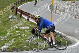 Fotó #2458468 | 31-07-2022 15:16 | Passo Dello Stelvio - Vízesés kanyar Bicajosok