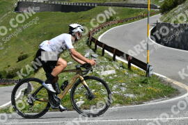 Photo #2147746 | 18-06-2022 10:55 | Passo Dello Stelvio - Waterfall curve BICYCLES