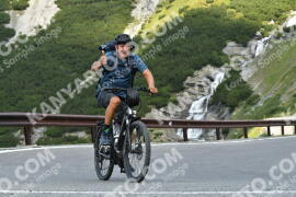 Photo #2364519 | 21-07-2022 11:34 | Passo Dello Stelvio - Waterfall curve BICYCLES
