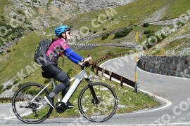 Photo #2658188 | 15-08-2022 11:13 | Passo Dello Stelvio - Waterfall curve BICYCLES