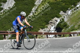 Photo #2336323 | 17-07-2022 10:32 | Passo Dello Stelvio - Waterfall curve BICYCLES