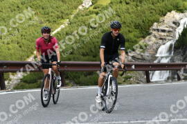 Photo #2412044 | 26-07-2022 09:33 | Passo Dello Stelvio - Waterfall curve BICYCLES